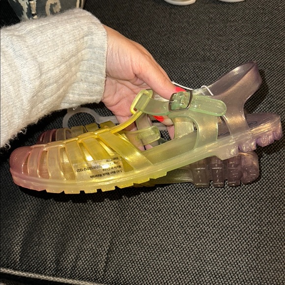 Colorful Jelly Sandals - Picture 3 of 6